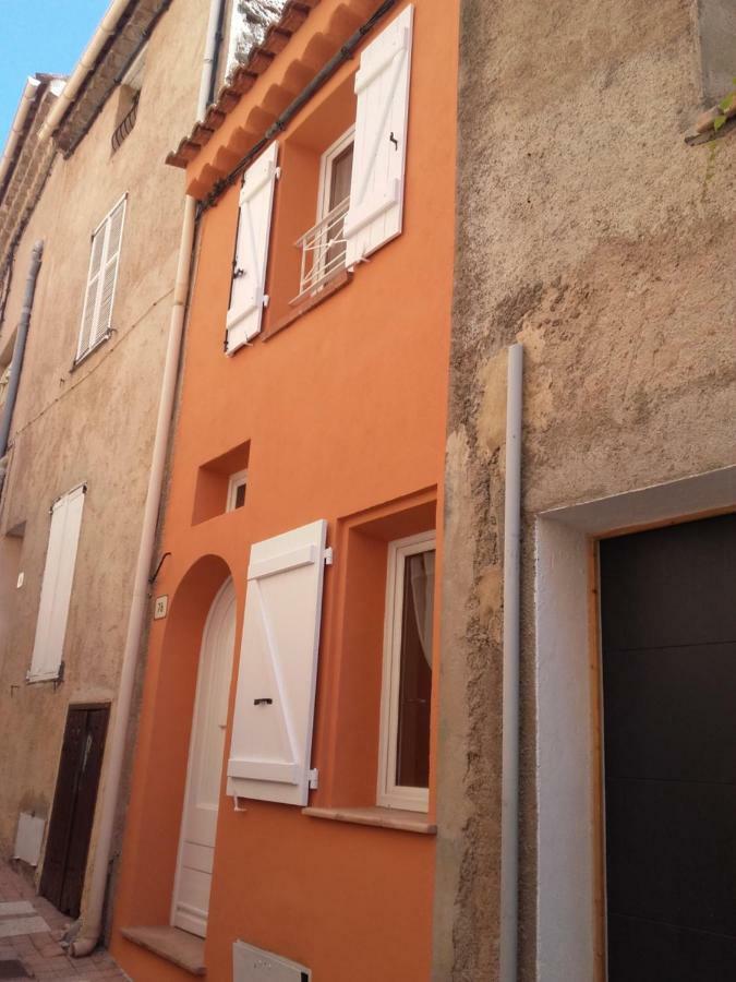 Maison De Village Bagnols-en-Forêt Buitenkant foto